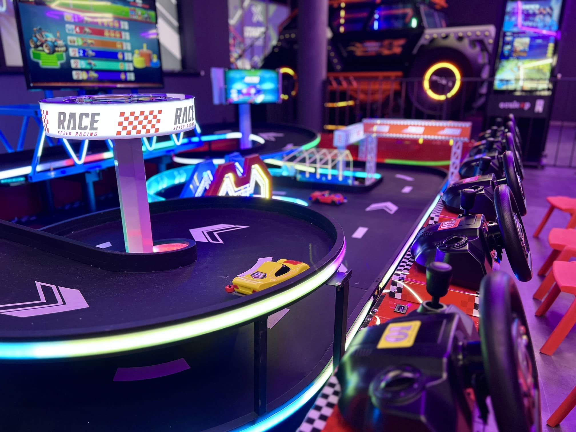 Speed Racing RC Car attraction